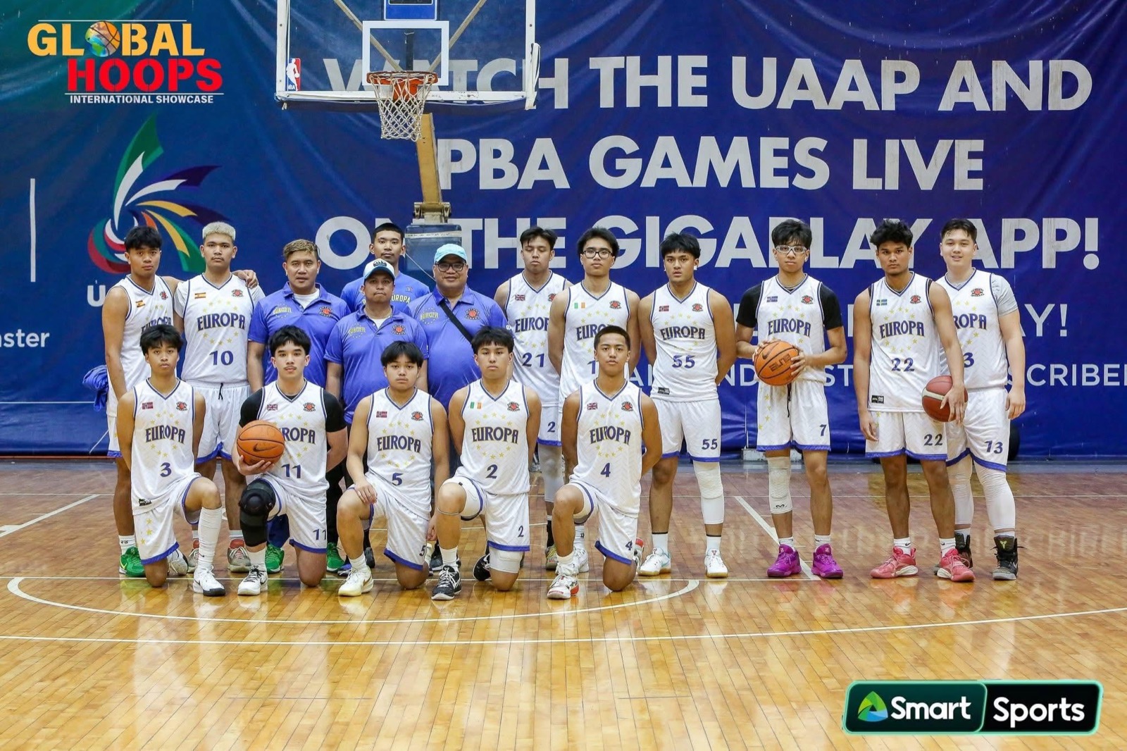 Batang Europa team photo at Global Hoops International Showcase
